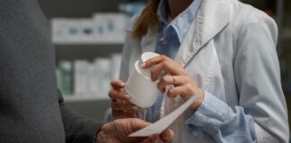 HOSPITAL MESTRE VITALINO ABRE PROCESSOS SELETIVOS PARA JOVEM APRENDIZ E FARMACÊUTICO