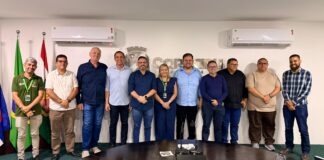 Prefeitura de Caruaru reúne representantes de entidades do comércio para apresentar melhorias no trânsito