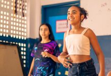 Twerk Caruaru promove oficinas gratuitas e leva cultura das danças urbanas a estudantes de escola pública em Caruaru