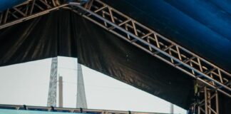 Em Serra Talhada, governadora Raquel Lyra entrega residencial Vanete Almeida ao lado do ministro Jader Filho e autoriza construção de creche