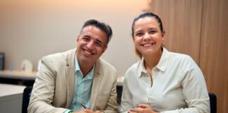 Dayse Silva faz transição do cargo de prefeito de Caruaru para Bruno Lambreta