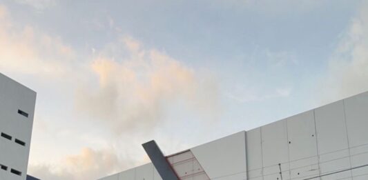 Aulão de dança inaugura espaço de aulas coletivas da Dubai Fit