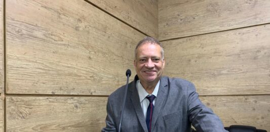 Vereador Jorge Quintino propõe ampliar alcance da PrefTV nos órgãos públicos de Caruaru