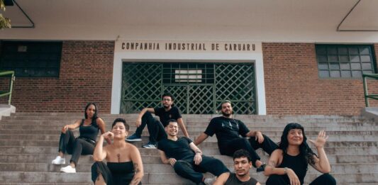 Grupo Conquanto estreia em Caruaru com leitura dramatizada de “O Voto Feminino”