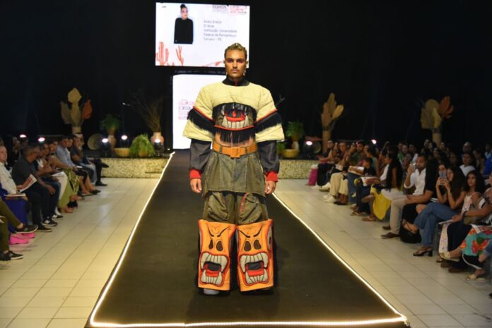 32de9e09-3da1-40fd-9c5b-7b204ae7256b