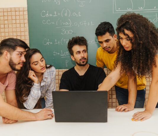 Políticas públicas e demandas atuais da educação no Agreste serão debatidas em congresso, em Caruaru