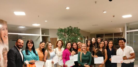 CEA realiza Jornada de Nutrição com foco na saúde da mulher em Caruaru