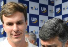 Miguel Coelho acompanha agenda na sede do PP e reafirma pré-candidatura ao Senado