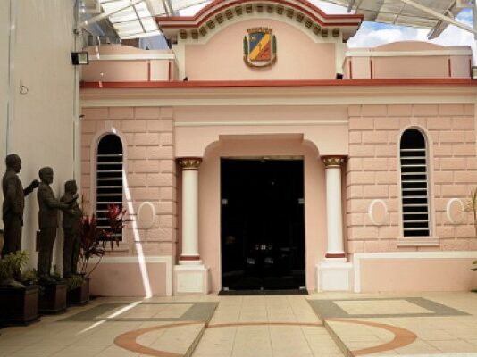 Regularização do transporte complementar passará por jurídico da Câmara de Vereadores e depois será enviada à Prefeitura de Caruaru