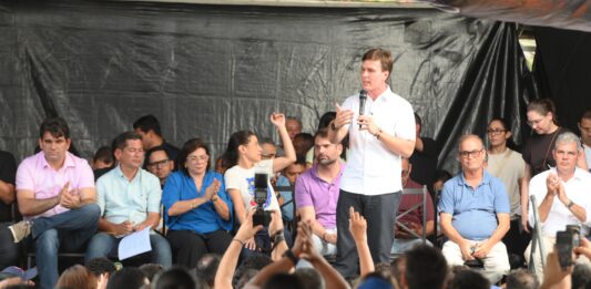 Miguel Coelho participa de entregas de obras e inauguração de Cozinha Comunitária em Nazaré da Mata