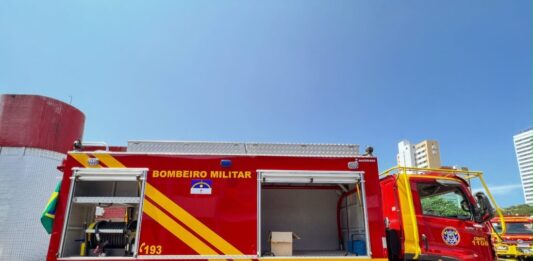 Bombeiros de Caruaru recebem novo veículo para incêndios