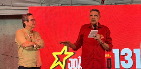Maurício Rands reforça aliança com João Paulo em inauguração de comitê marcada por movimentos sociais e cultura