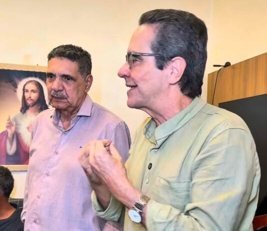 Maurício Rands destaca valores e união com João Paulo em encontro com apoiadores