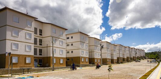 Residenciais do Programa minha casa minha vida, do governo federal, próximos da entrega para os beneficiários em Caruaru