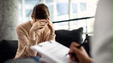 Setembro Amarelo: Sinais de sofrimento emocional podem aparecer antes do pedido de ajuda