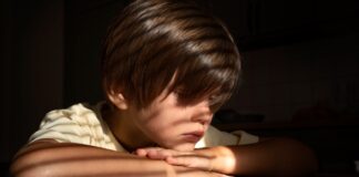 Mudanças de comportamento podem indicar depressão em crianças e adolescentes